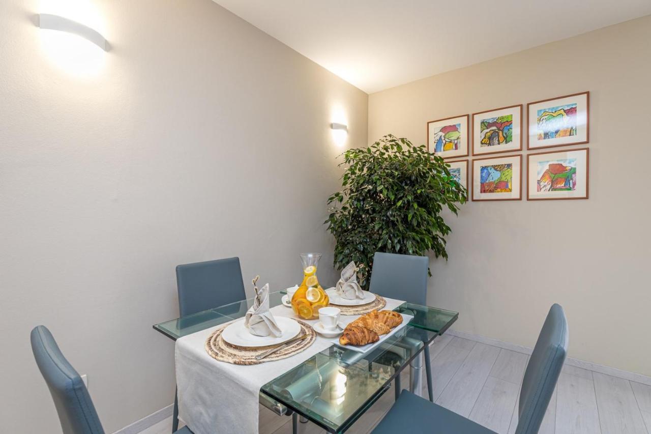 Apartment Complex Irena With Pool ポレッチ エクステリア 写真